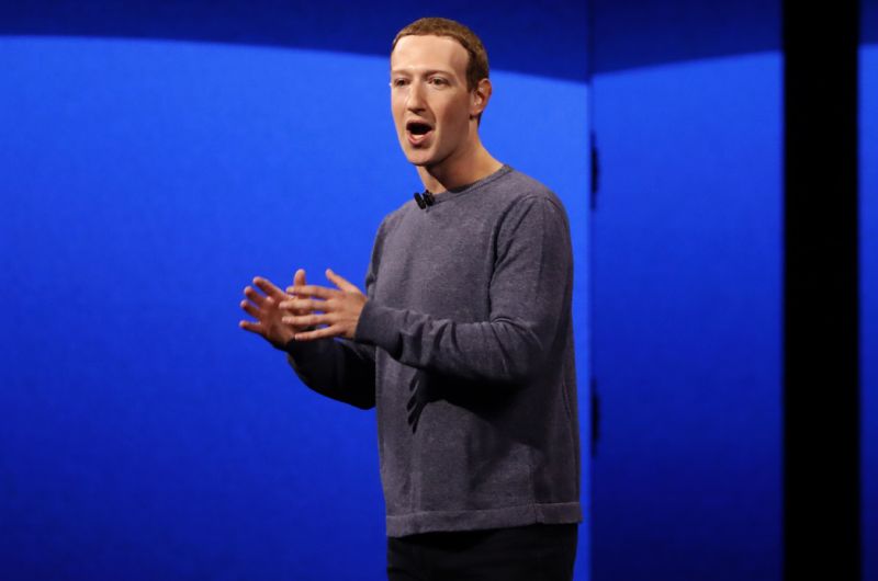 Facebook CEO Mark Zuckerberg makes his keynote speech during Facebook Inc's annual F8 developers conference in San Jose, California, U.S., April 30, 2019. REUTERS/Stephen Lam