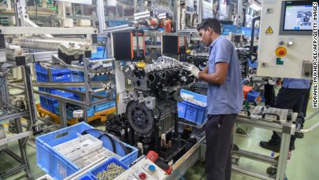 India&#39;s economic growth plunges to six-year low of 5%