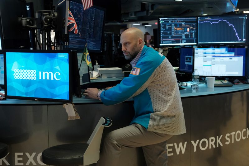 NEW YORK, NEW YORK - MARCH 20: Traders work on the floor of the New York Stock Exchange (NYSE) on March 20, 2020 in New York City. Trading on the floor will temporarily become fully electronic starting on Monday to protect employees from spreading the coronavirus. The Dow fell over 500 points on Friday as investors continue to show concerns over COVID-19. (Photo by Spencer Platt/Getty Images)