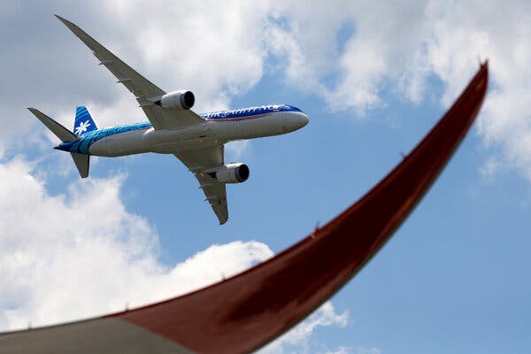 A Boeing 787-9 Dreamliner during the 53rd International Paris Air Show.