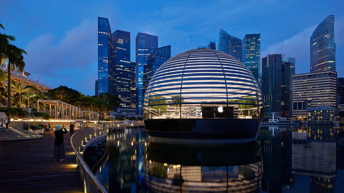 Apple store in Singapore. 